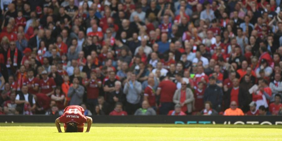 Mengapa Mohamed Salah Dicemooh Pendukung Liverpool Saat Menerima Sepatu Emas?