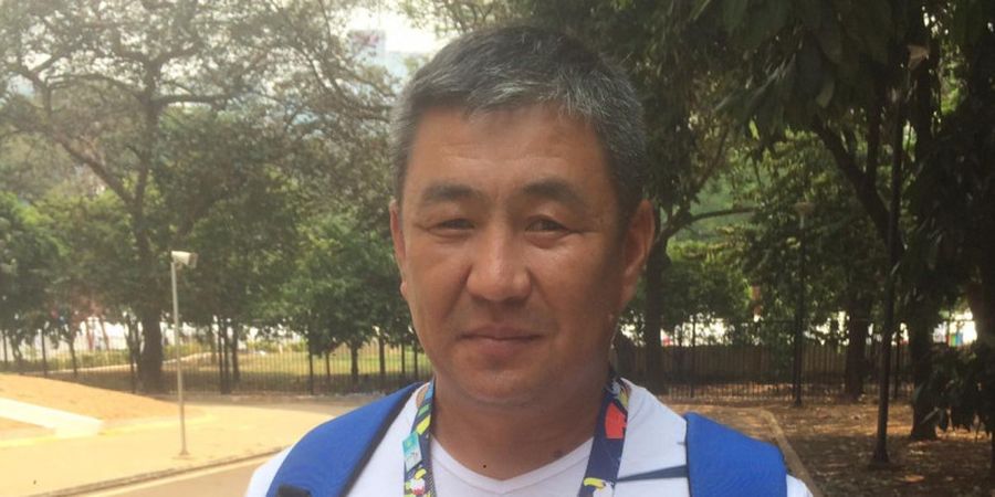 Pelatih Para Renang Kazakhstan Puji Keramahan Masyarakat Indonesia