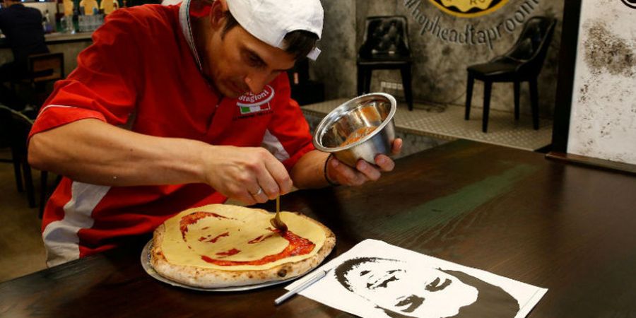 Jika Ingin Makan Pizza Berwajah Bintang Piala Dunia 2018, di Sinilah Tempatnya