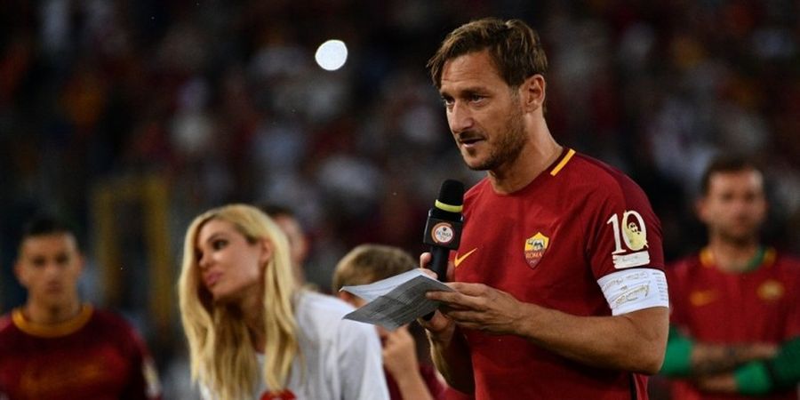 Isi Surat Emosional Francesco Totti dalam Pidato Perpisahan dengan Roma