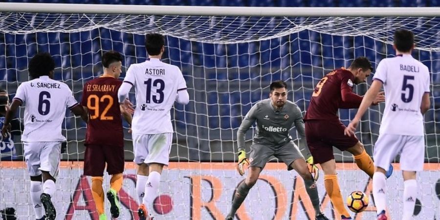Hancurkan Fiorentina 4-0, Roma Minus 4 Poin dari Juventus