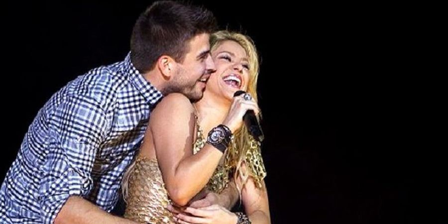 Shakira: Bertemu Gerard Pique Bagaikan Tersambar Petir di Siang Bolong