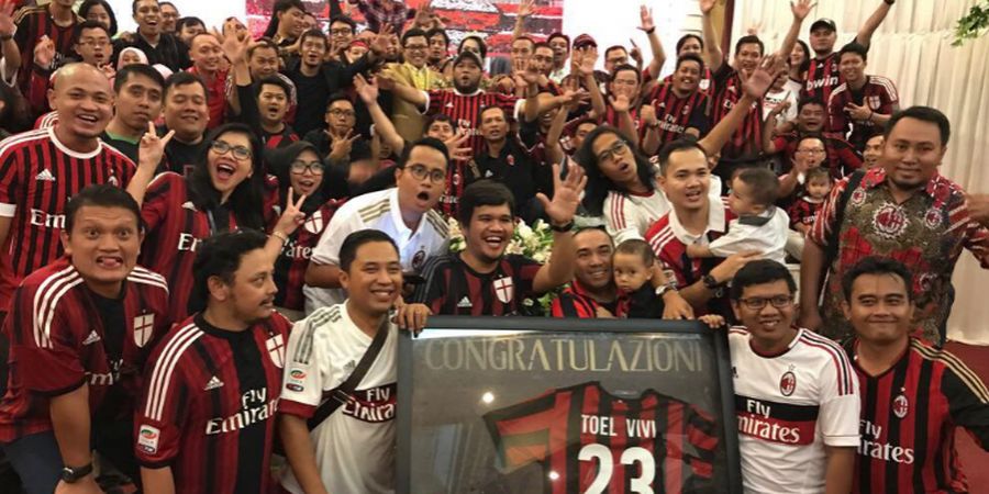 Nyanyian Suporter AC Milan Berkumandang di Resepsi Pernikahan