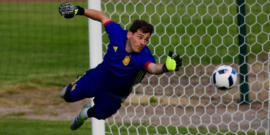 Casillas Menolak Pensiun dari Timnas Spanyol