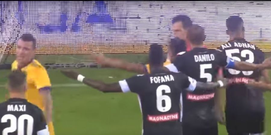 VIDEO - Tiga Detik yang Mengubah Nasib Mario Mandzukic di Lapangan