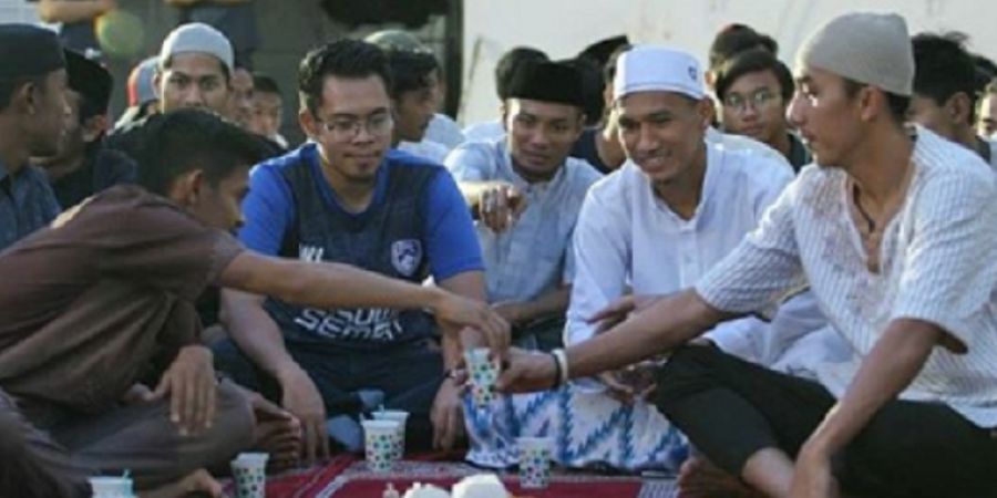 PSM Makassar Gelar Buka Bersama dengan Anak Panti Asuhan dan Perwakilan Suporter
