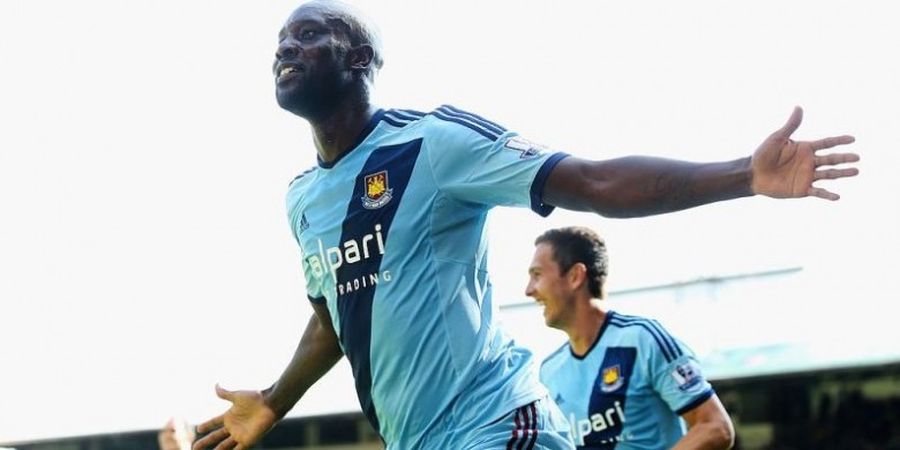 Peluang Carlton Cole ke Persib Baru 70 Persen