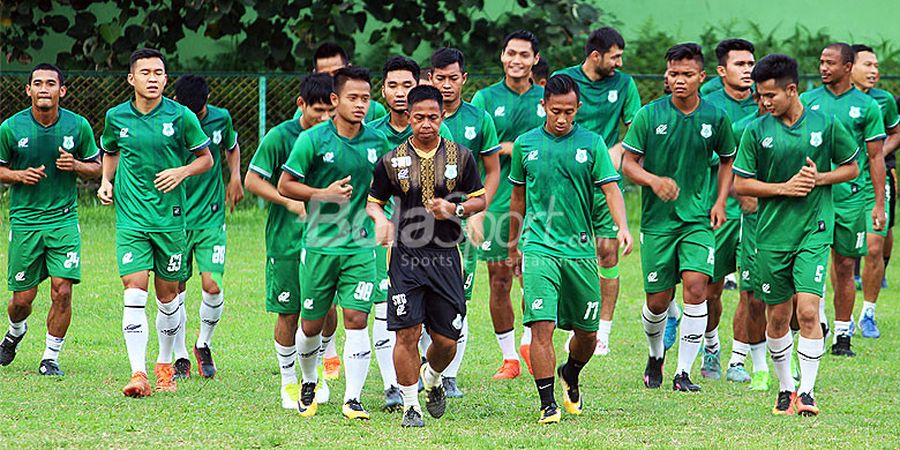 Akhirnya, Djadjang Nurdjaman Diberikan Tanggung Jawab Penuh untuk Hal Ini