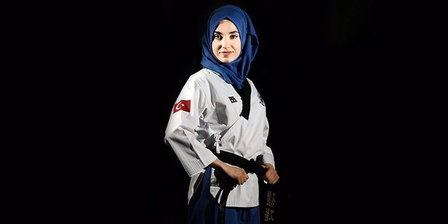 GALERI FOTO - Muda, Cantik, Berhijab, dan Berprestasi, Inilah 11 Potret Juara Dunia Taekwondo asal Turki