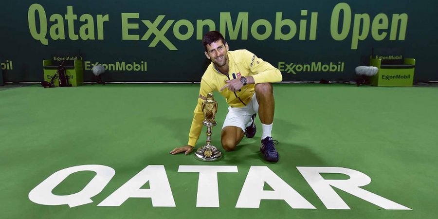 Novak Djokovic Gunakan Tangan Kiri Setelah Pulih dari Cedera
