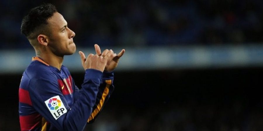 Sudah Biasa Lihat Neymar Berkostum Barcelona, Simak 7 Penampilan Neymar Dengan Kostum Lain