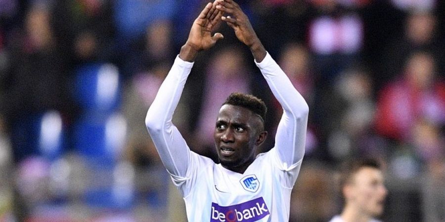 Leicester Rampungkan Transfer Bek Masa Depan Nigeria dari Genk