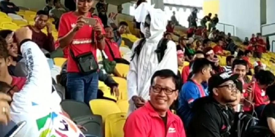 Timnas U-16 Indonesia Vs Iran - Nonton Langsung di Stadion, Menpora Malah Ketemu Pocongan 