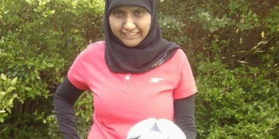 Wanita Berjilbab Ingin Jadi Pelatih Arsenal