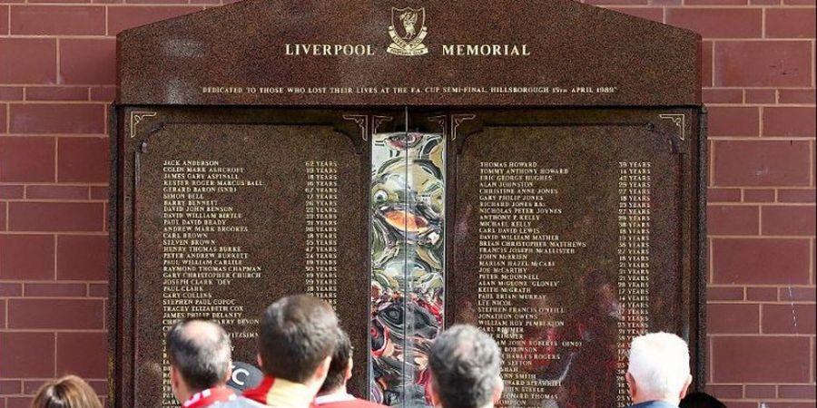 Tiba di Liverpool, PSG Beri Penghormatan untuk Tragedi Hillsborough 1989