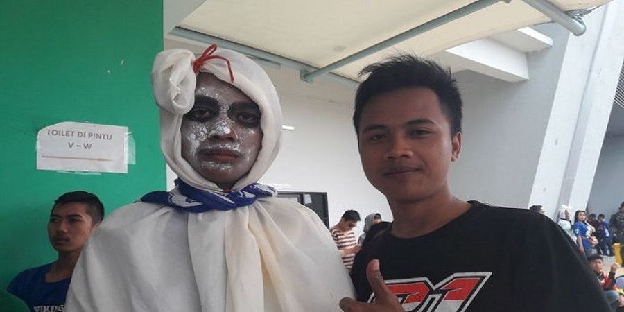 Ada Kisah Sedih Sosok Pocong di Balik Kemenangan Persib Bandung atas Sriwijaya FC