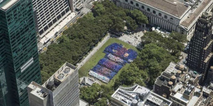 Wow, 3000 Fans Barcelona Pecahkan Guinness World Records di New York
