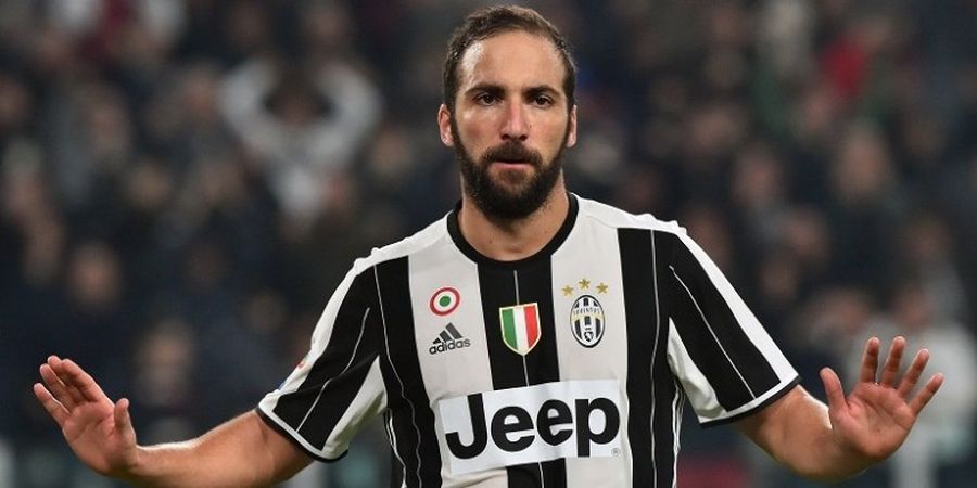 Gonzalo Higuain Masih Mencintai Napoli