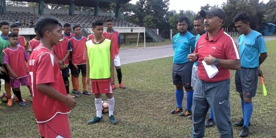Fakhri Husaini Cari 55 Pemain untuk Timnas U-16