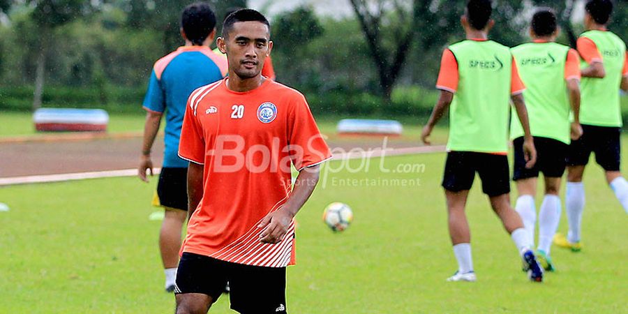 Setelah 11 Laga Berlalu, Bek Arema FC Ini Telah Pulih dari Cedera