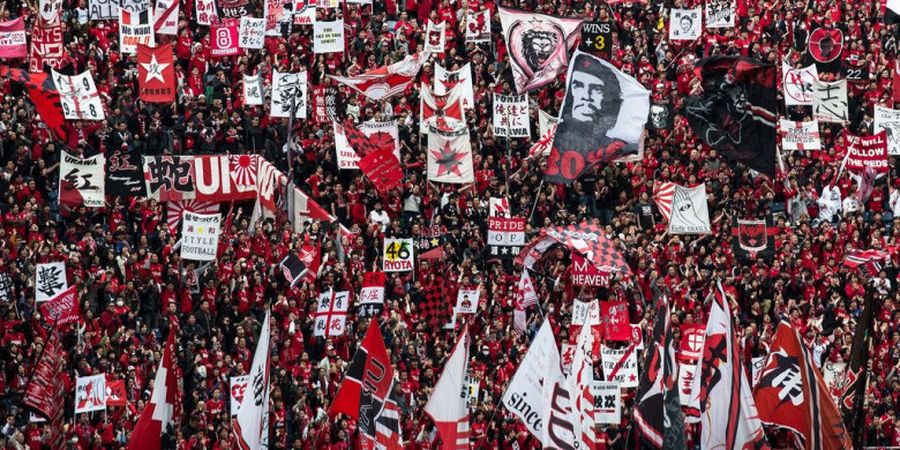 Kisah Urawa Boys, Suporter Jepang Dengan Spanduk Che Guevara di Atas Tribun