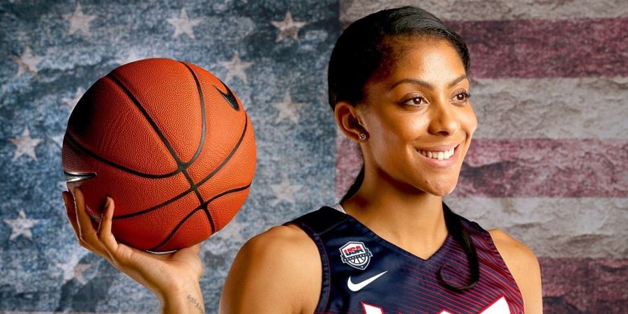 Candace Parker, Kerap Membawa Putri Terbang