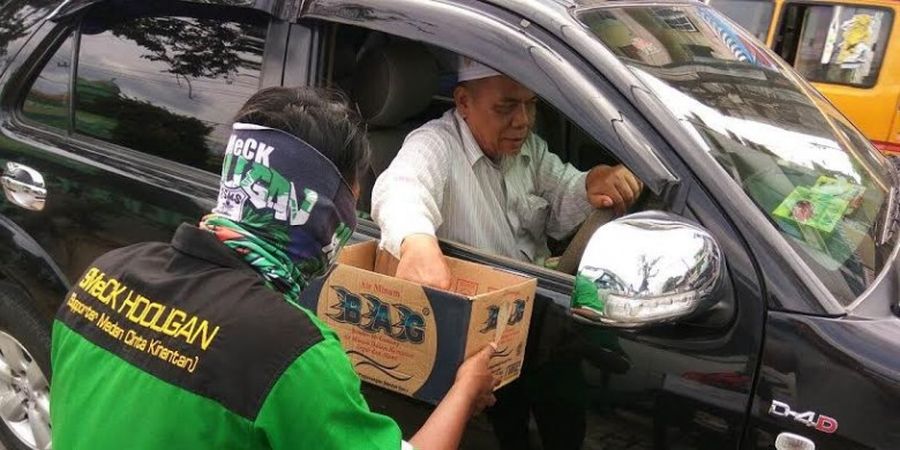 Aksi Terpuji Suporter PSMS Medan untuk Bencana di Pidie