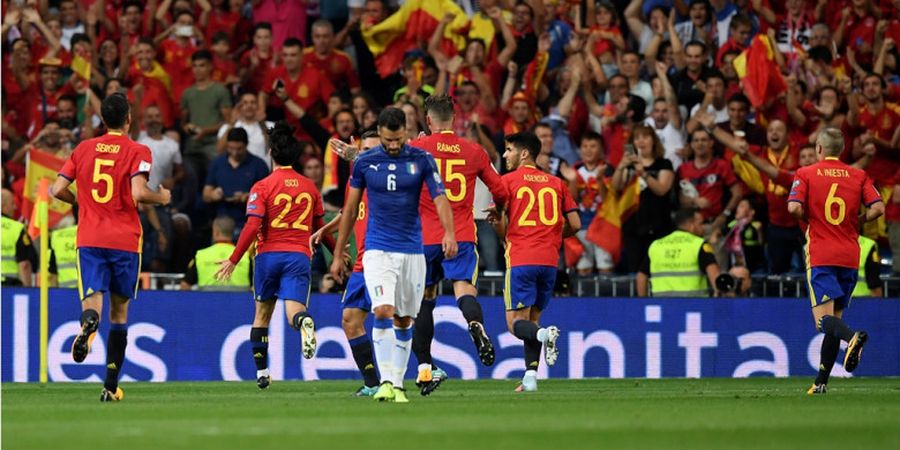 Spanyol Vs Italia - Bek Spanyol Lakukan Selebrasi Sebelum Bola Masuk ke Gawang, Cenayang?