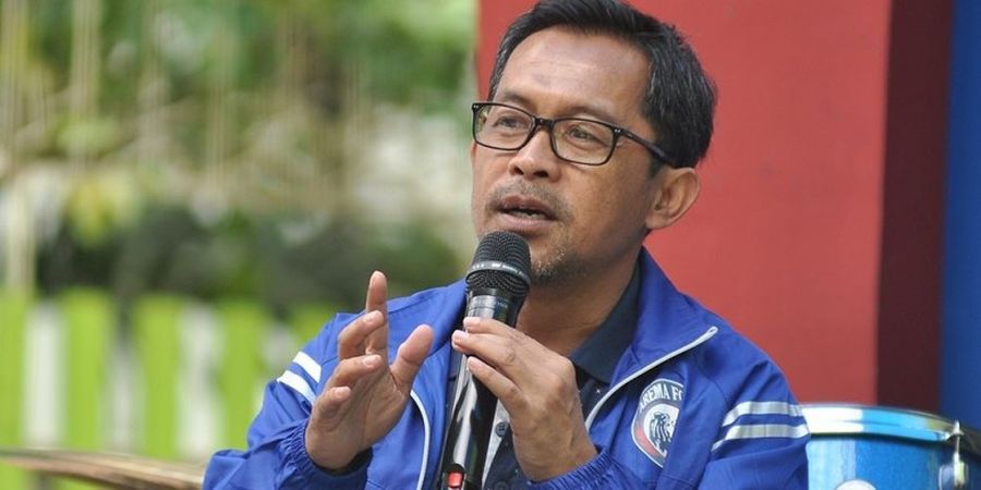 Aji Santoso Tak Percaya Mitos Juara Pramusim Bakal Gagal di Kompetisi