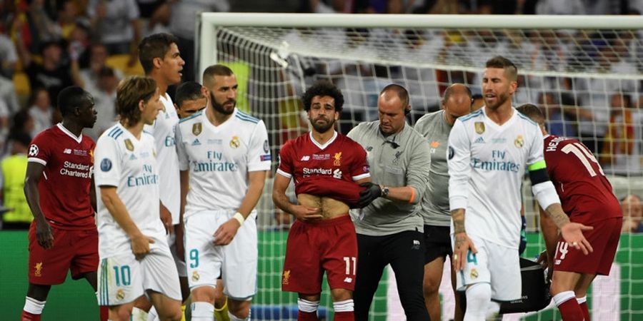 Begini Jadinya Kalau 3 Pemain Real Madrid Berfoto di Depan Lambang Liverpool