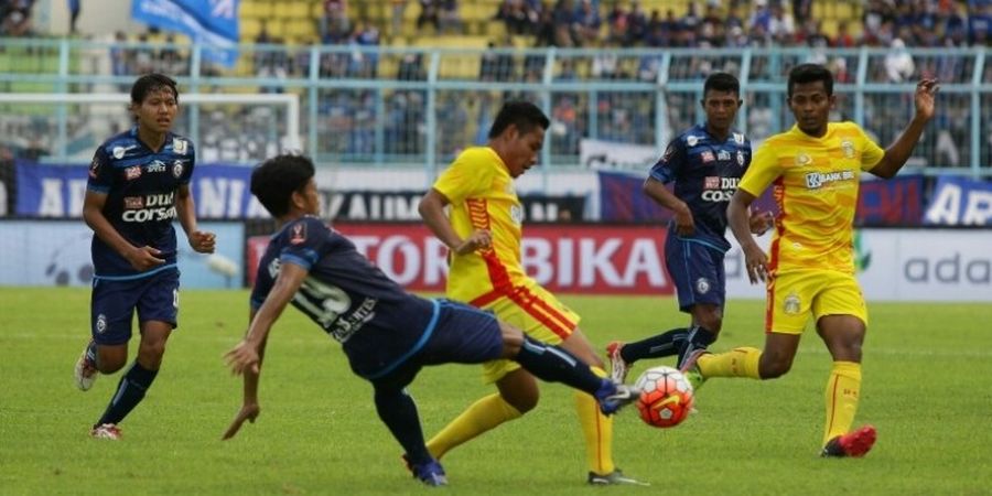 Dua Pemain Cadangan Menangkan Arema atas Bhayangkara FC 