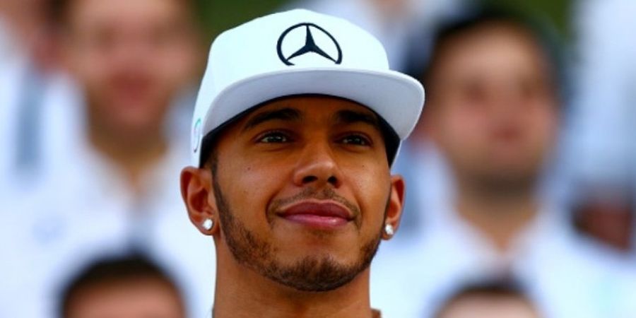 Hamilton Menangi Top 10 Pebalap F1 2015