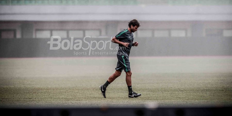 Luis Milla Puji Kondisi Rumput Stadion Utama Gelora Bung Karno