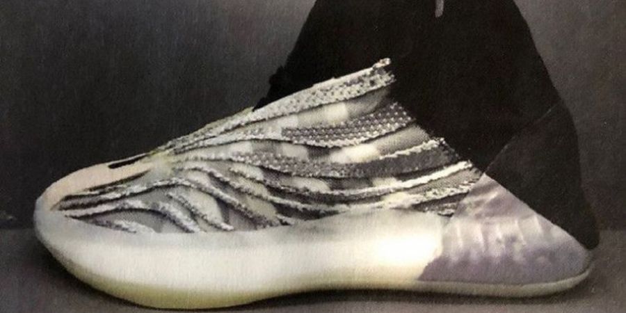 Kanye West Bikin Sketsa Adidas Yeezy Terbaru untuk Sepatu Basket