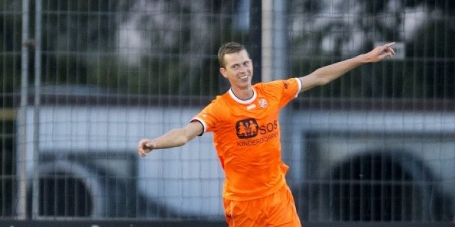 Robert Muhren Cadangan Super dari Belanda