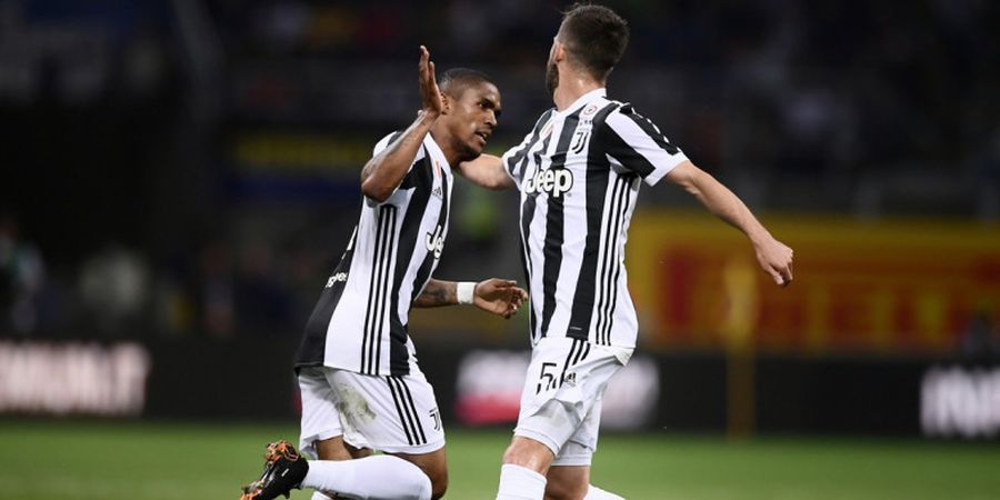 Babak I Inter Milan Vs Juventus - Tim Tamu Unggul Satu Gol atas 10 Pemain Tuan Rumah