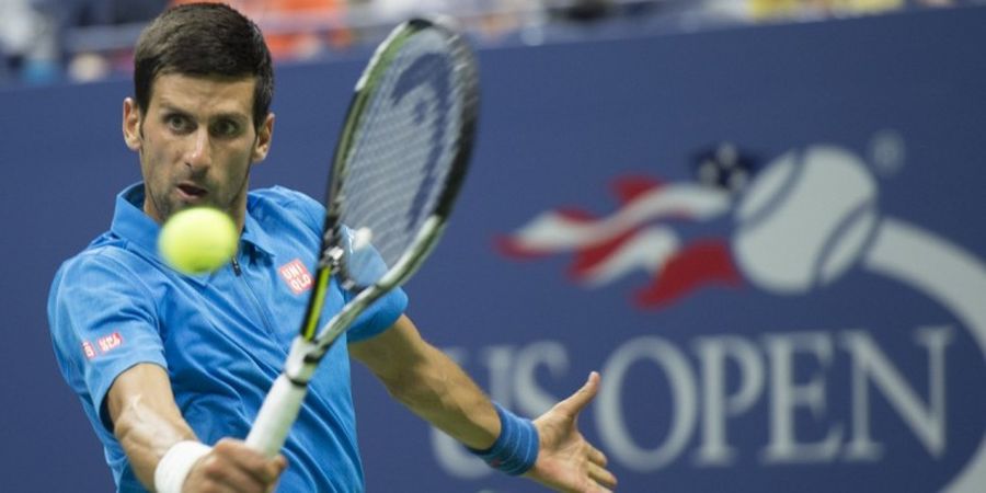 Djokovic Kalahkan Lawannya pada Babak Pertama AS Terbuka dengan Tangan Cedera