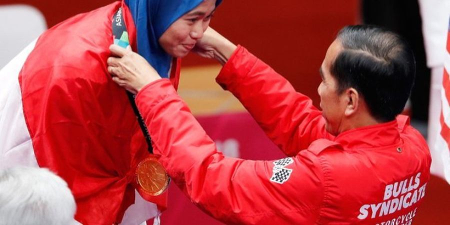 Asian Games 2018 - Minggu Pagi, Presiden Serahkan Bonus untuk Atlet Peraih Medali 