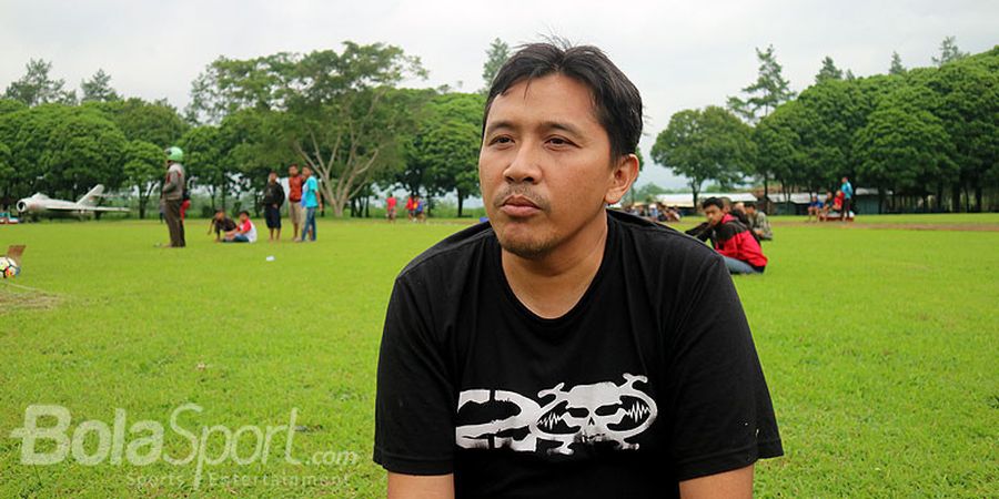 Bersama BNPB, Arema FC Beri Bantuan Relawan Covid-19