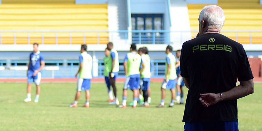 Persib Bandung Siap Hadapi Laga Berat di September