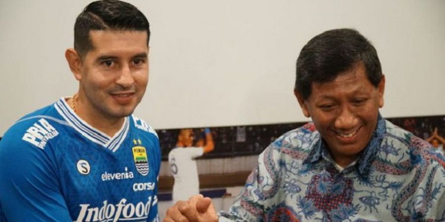 Tanda Tangan Kontrak Semusim, Esteban Vizcarra Resmi Berseragam Persib Bandung