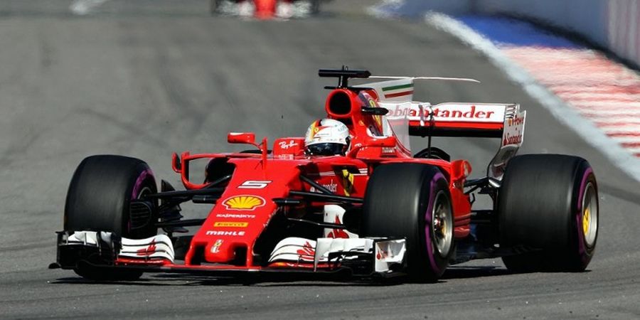 Pada Musim Balap F1 2018, Warna Merah Mobil Ferrari Bakal Lebih Gelap