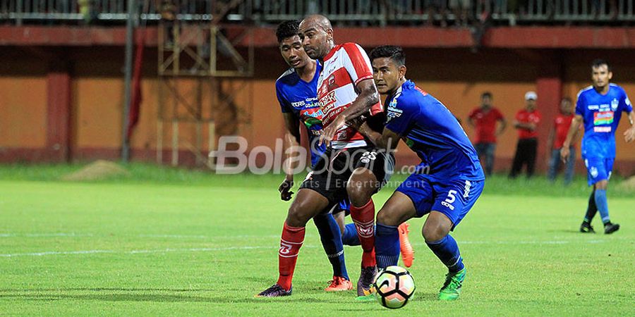 PSIS Semarang Ditahan Imbang 10 Pemain Madura United