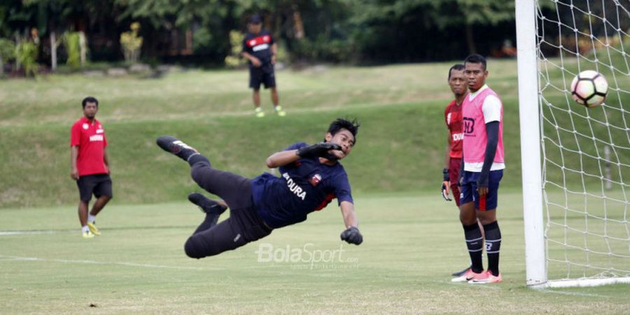 Antisipasi Demam Panggung, Arema FC Bawa Tiga Kiper ke Solo