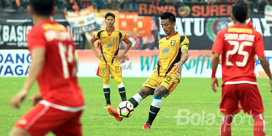 Bayu Pradana Waspadai Peran Suporter Borneo FC