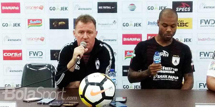 Peter Butler Sebut Persipura Kalah Kualitas dari Persib Bandung