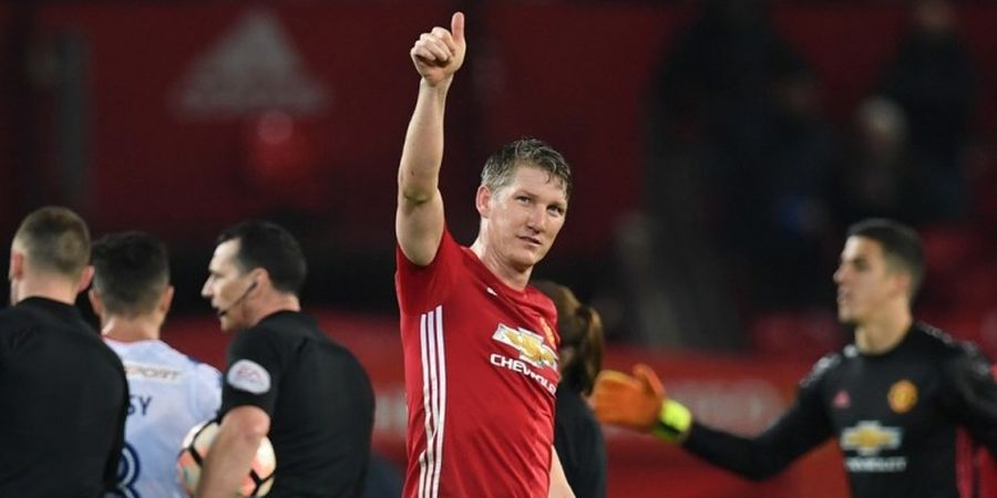 Schweinsteiger Sedih Meninggalkan Banyak Teman di Man United