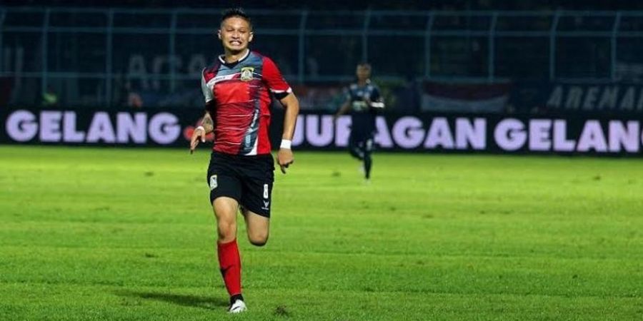 Syamsir Alam Dicoret, Pelatih Persija Angkat Bicara