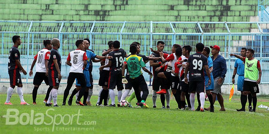 Pertandingan PSBK Blitar Kontra Persewangi Banyuwangi Dikondisikan agar Tidak Sah