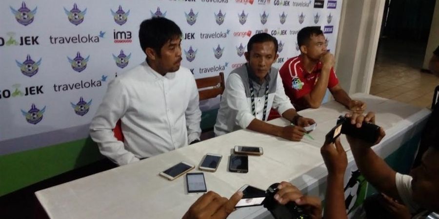 Pesan Penting Nilmaizar ke Pemain Semen Padang Sebelum Pesta di Gresik